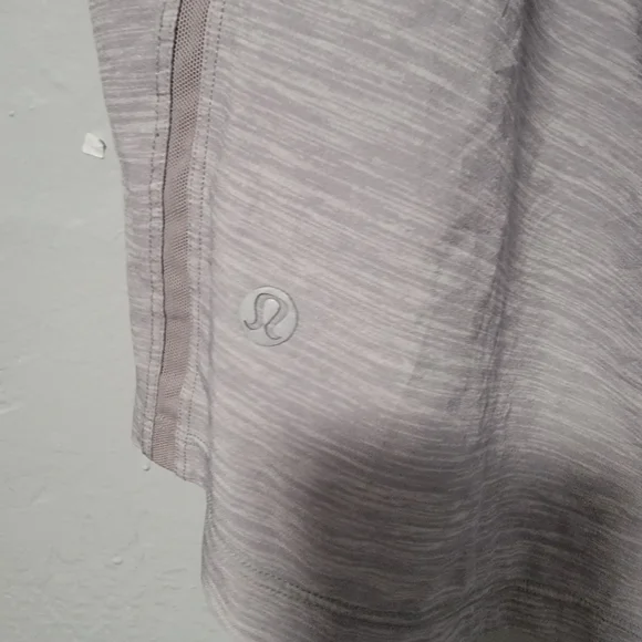 LULULEMON MEN Gray Shorts - Picture 3 of 5